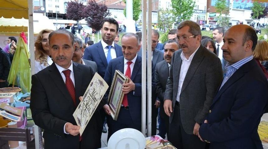 Sym 2016-2017 Yıl Sonu Sergisi A&ccedil;ıldı