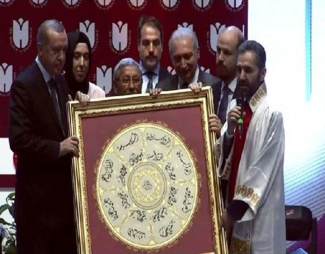 Cumhurbaşkanı Erdoğan, İbn Haldun Üniversitesi Açılış Töreninde Konuştu (1)