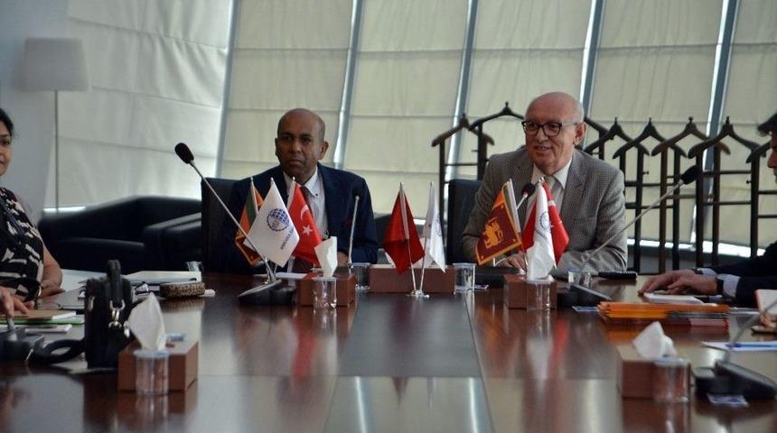 Sri Lanka’ Dan Türkiye’ye Yatırım Çağrısı