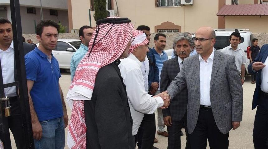 Vali Mahmut Demirtaş, Muhtar Ve Vatandaşlarla Buluştu