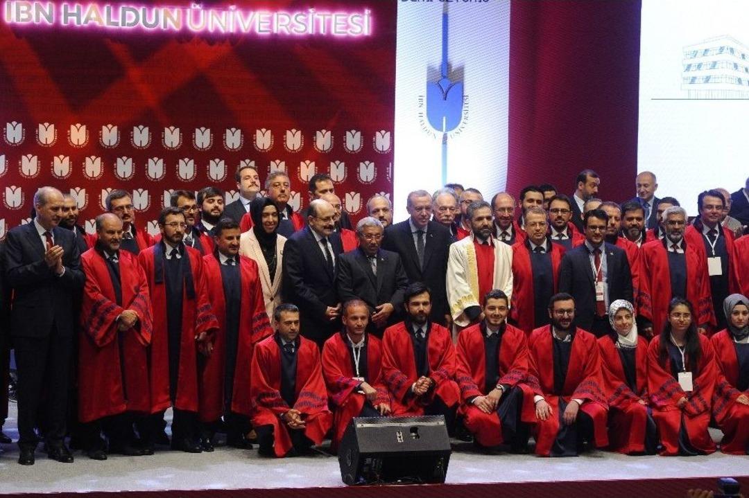 Cumhurbaşkanı Erdoğan:"sicili Hak Ve H&uuml;rriyet Katliamlarıyla Dolu Olanların Bize Ders Vermeye Kalkması Komik Ka&ccedil;ıyor Komik