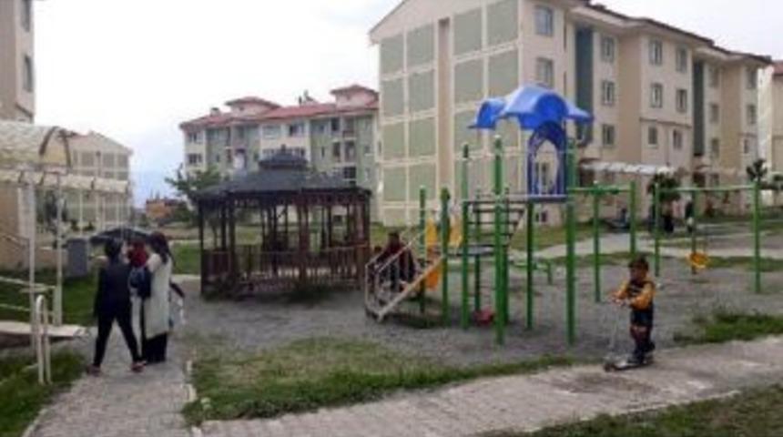 Erzincan'da 4.1 B&uuml;y&uuml;kl&uuml;ğ&uuml;nde Deprem