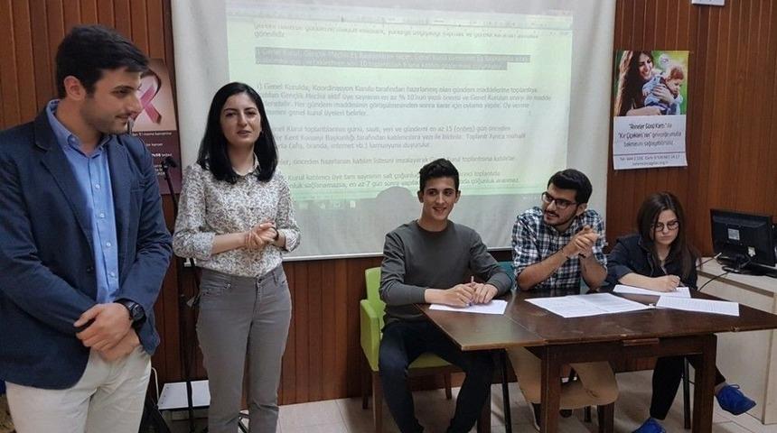 Nil&uuml;fer Kent Konseyi Gen&ccedil;lik Meclisi&rsquo;nde Yeni Eş Başkanlar Se&ccedil;ildi