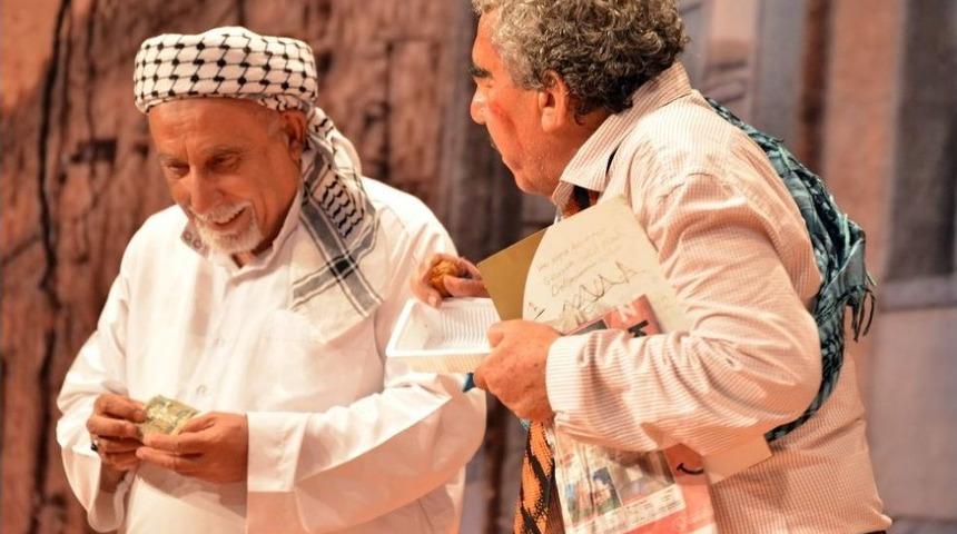 Kerk&uuml;k T&uuml;rkmen Tiyatrosu Birlik Ve Beraberlik Mesajı Verdi