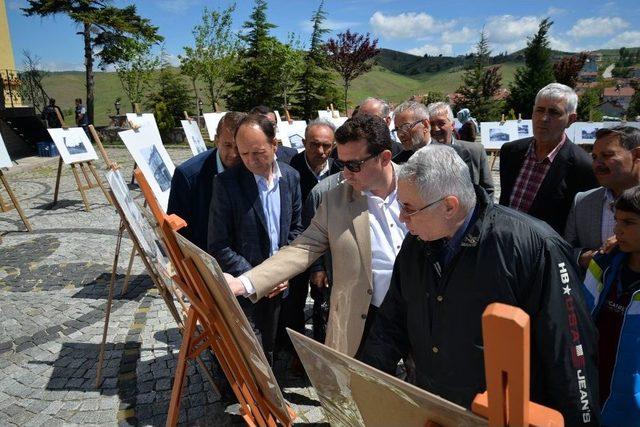 Siyah Beyaz Bozüyük Fotoğraf Sergisi Açıldı