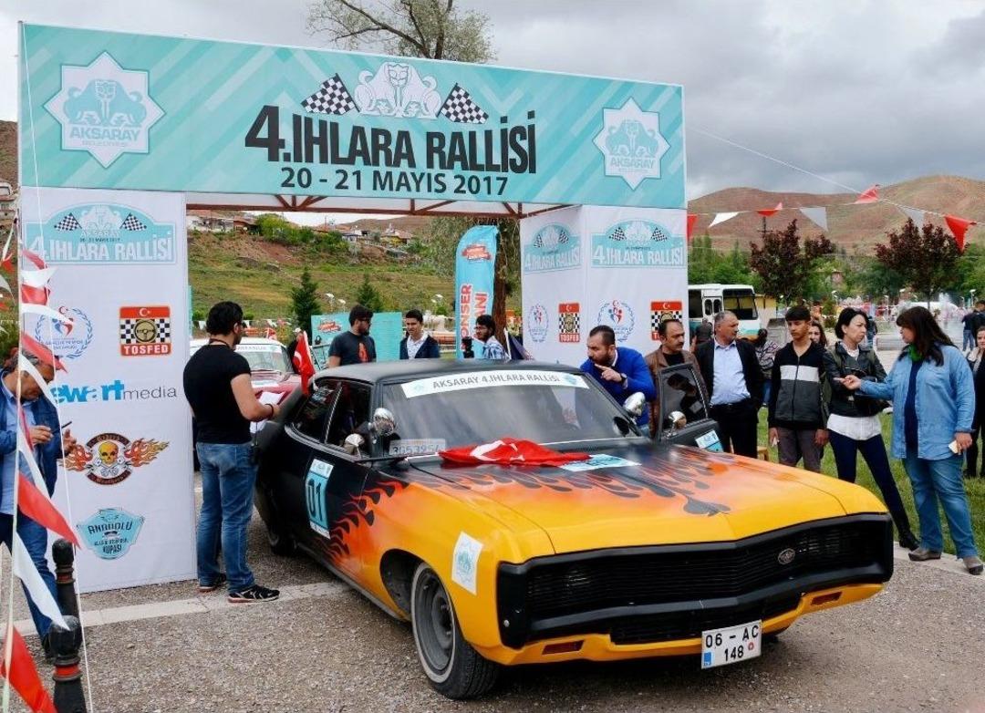 Aksaray&rsquo;da 4&rsquo;&uuml;nc&uuml; Klasik Otomobil Rallisi Start Aldı