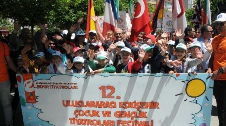 Uluslararası Eskişehir &Ccedil;ocuk Ve Gen&ccedil;lik Tiyatroları Festivali Başladı