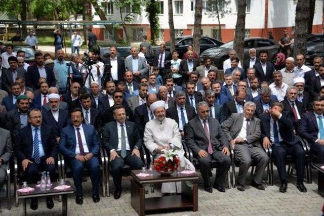 Prof. Dr. G&ouml;rmez: K&uuml;resel Ve Yerel Zalimler, Bu Şehrin &Ccedil;ocuklarını Kandırıp Dağa G&ouml;t&uuml;rd&uuml; 3