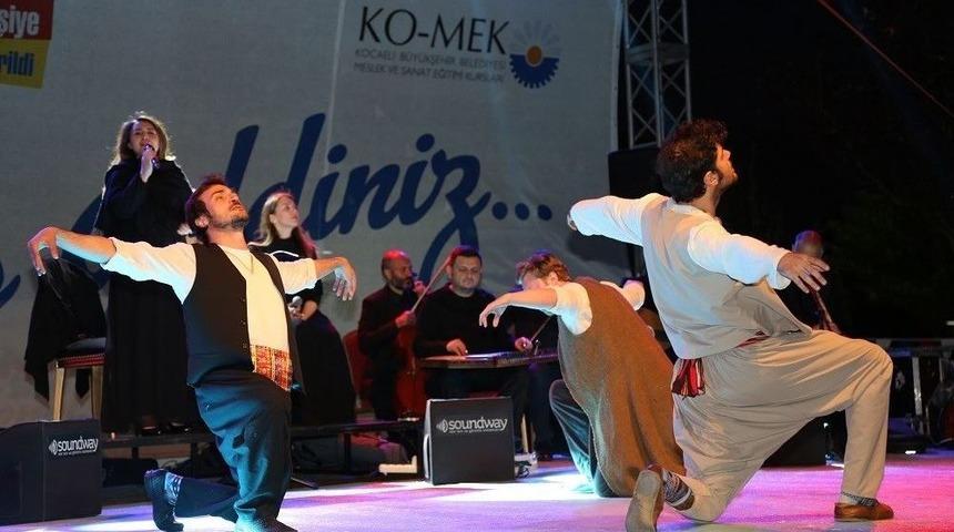 Gebze, 19 Mayıs&rsquo;ı Ko-mek İle Kutladı