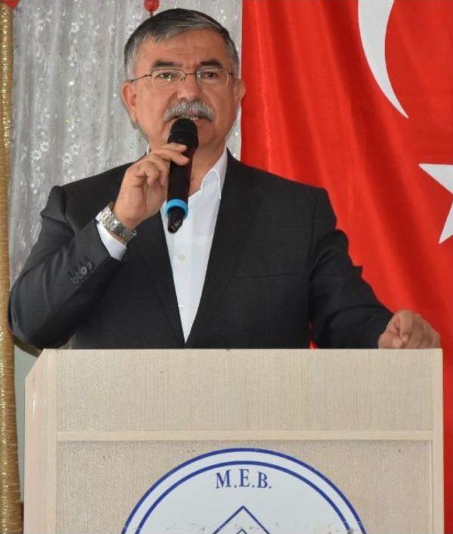 Bakan Yılmaz: Milleti Kim Kucaklarsa Hükümeti O Kuracak