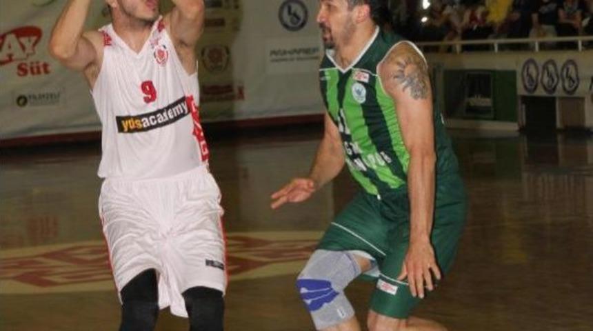 Balıkesir Karesispor-Ankara Orman Gen&ccedil;lik: 63 64