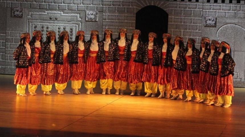 Anadolu&rsquo;nun Renkleri Aynı Sahnede Buluştu