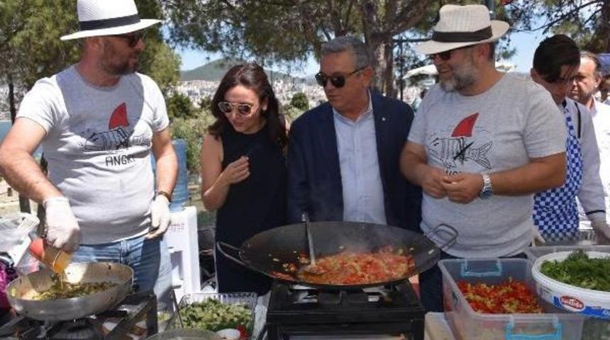 Kuşadası'nda Giritliler Buluşması