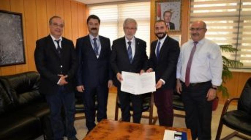 Kanser D&uuml;şmanı Cihaz Avrupa&rsquo;da İlk Kez Uludağ &Uuml;niversitesi&rsquo;nde