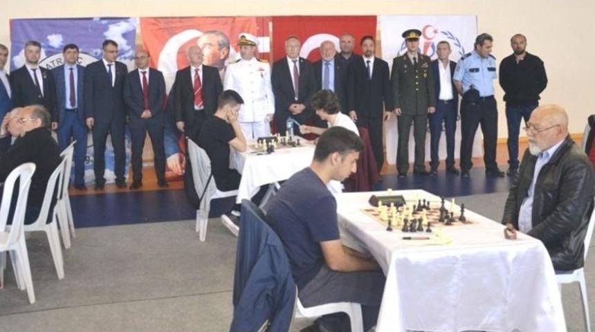 Satran&ccedil; Severler Yarışıyor