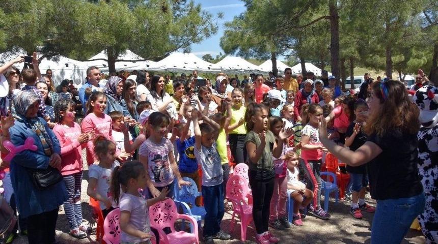 "3. S&uuml;t Şenliği" D&uuml;zenledi