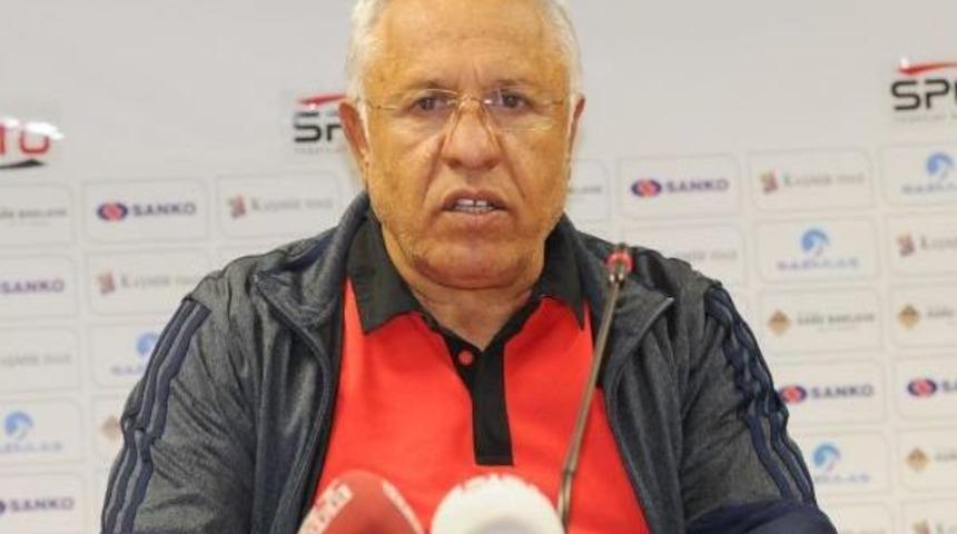 Gaziantep B&uuml;y&uuml;kşehir Belediyespor-Giresunspor Soyunma Odaları