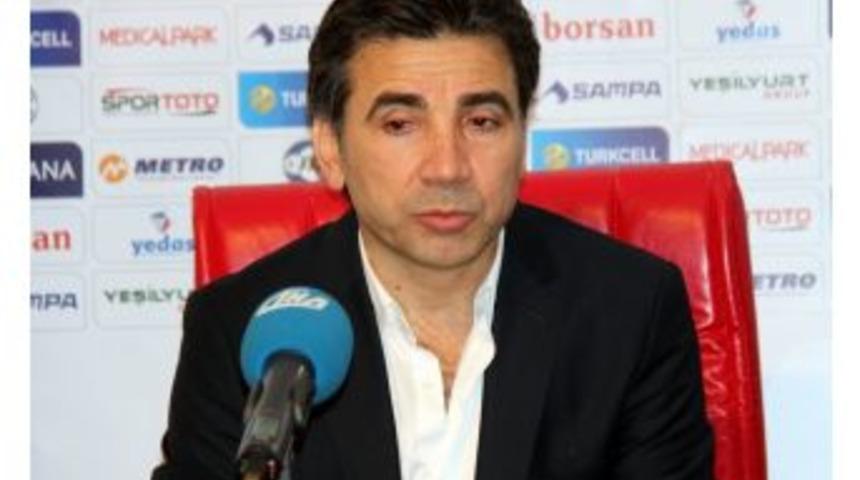 &Ouml;zk&ouml;yl&uuml;: "11 Puanla İlk Yarıyı Tamamlayıp, Ligde Kalan Başka Takım Yok"