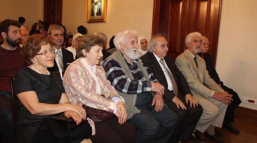 Noktanın Ve Renklerin Devranında Hazret-i Fatime Sergisi Dolmabah&ccedil;e Sarayı&rsquo;nda A&ccedil;ıldı