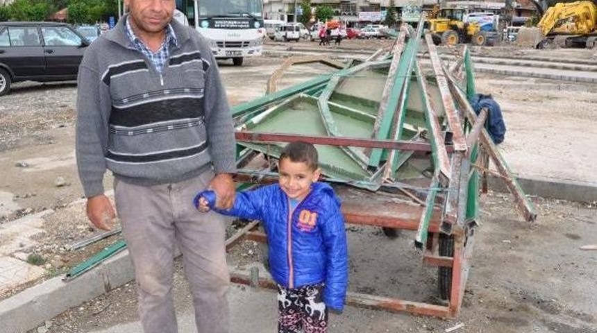 Yıkım Sahası Onlar I&ccedil;in Ekmek Kapısı Oldu