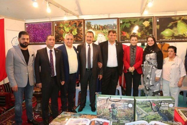 Ak&ccedil;akale Standı Konuklarını Ağırlamaya Devam Ediyor 1