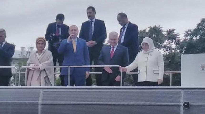 Ak Parti'nin 3'&uuml;nc&uuml; Olağan&uuml;st&uuml; B&uuml;y&uuml;k Kongresi 'recep Tayyip Erdoğan' Sloganlarıyla Başladı (2)