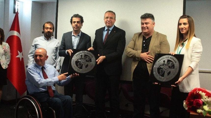 Fatma Kemal Timuçin Ağız Ve Diş Sağlığı Hastanesi ’engelli Dostu’ İlan Edildi