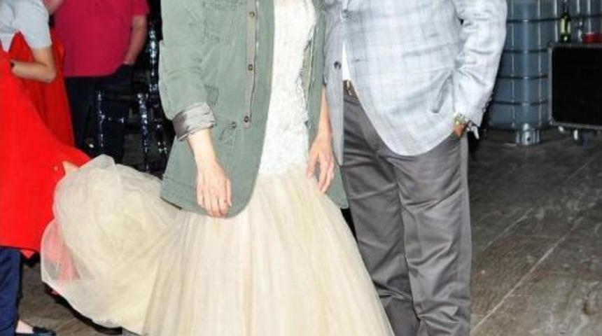 Bodrum'daki Otele Sertab Erener'li A&ccedil;ılış