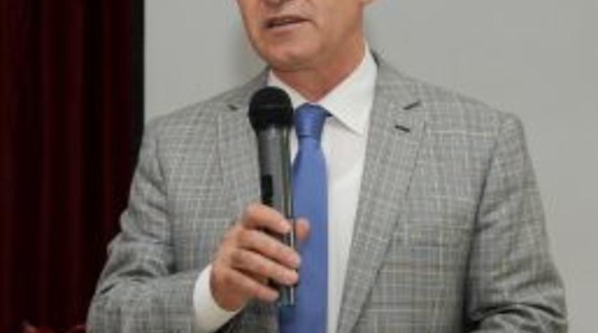 (&ouml;zel Haber ) Tarih&ccedil;i -yazar Prof Dr. Ahmet Şimşirgil&rsquo;den, İstanbul İl M&uuml;ft&uuml;s&uuml;n&uuml;n Camilerin Stat&uuml;s&uuml;yle İlgili A&ccedil;ıklamasına Tepki