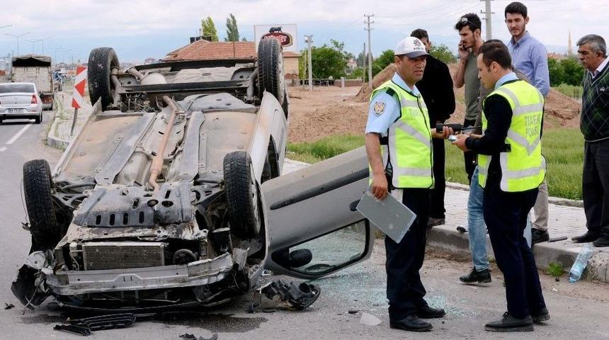Aksaray&rsquo;da Trafik Kazaları: 3 Yaralı