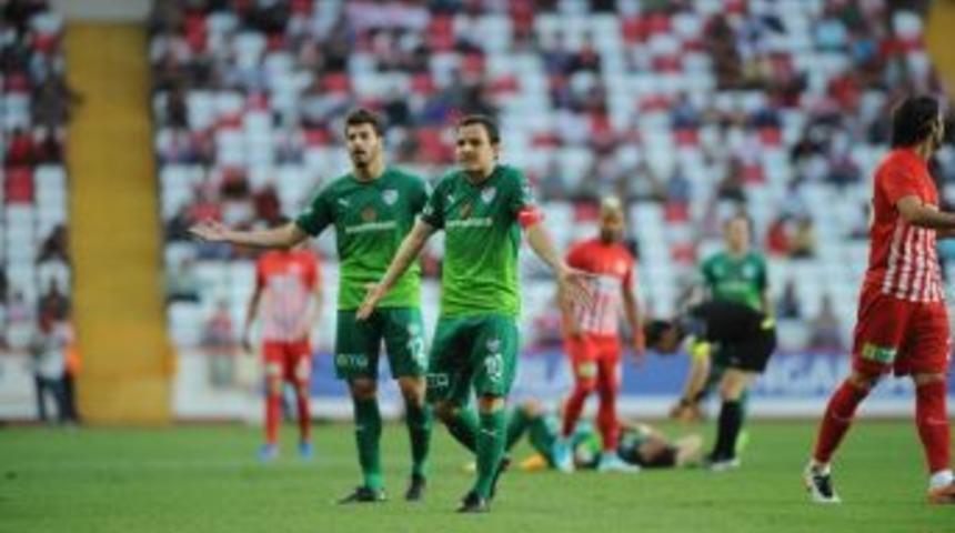 (&ouml;zel Haber) Batalla: "&ouml;n&uuml;m&uuml;zde Sezonun Ma&ccedil;ı Var"