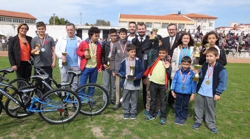 Burhaniye Satran&ccedil;ta Merkez Oldu