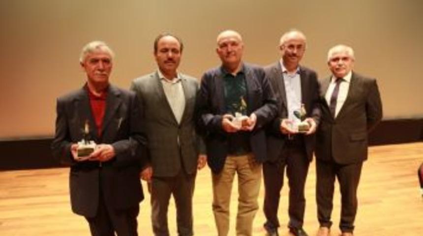 Necip Fazıl&rsquo;ın Fikir, Aksiyon Ve Sanat Hayatı