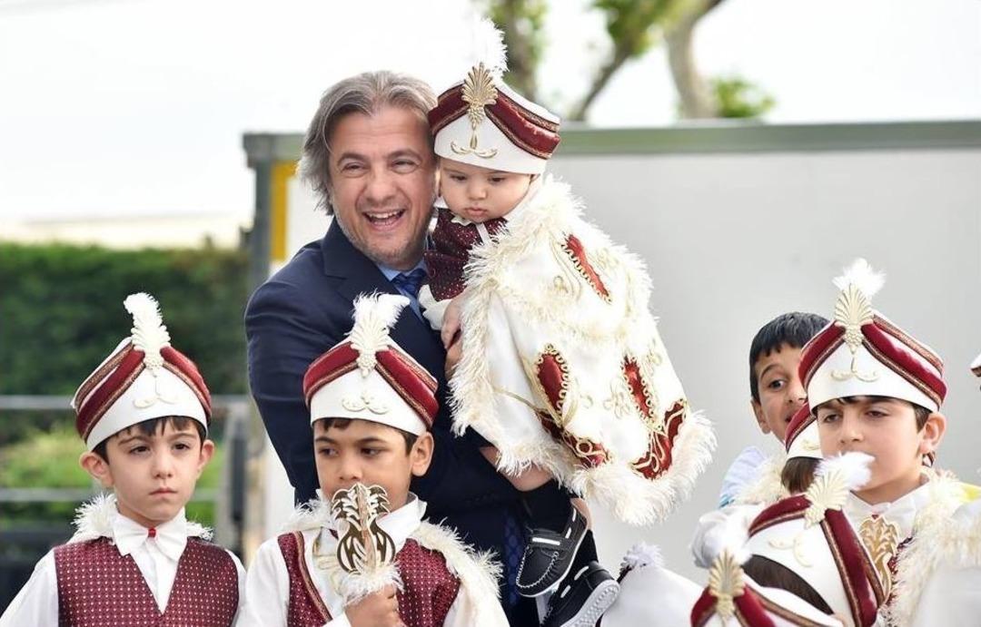 Beyoğlu&rsquo;nda S&uuml;nnet Coşkusu