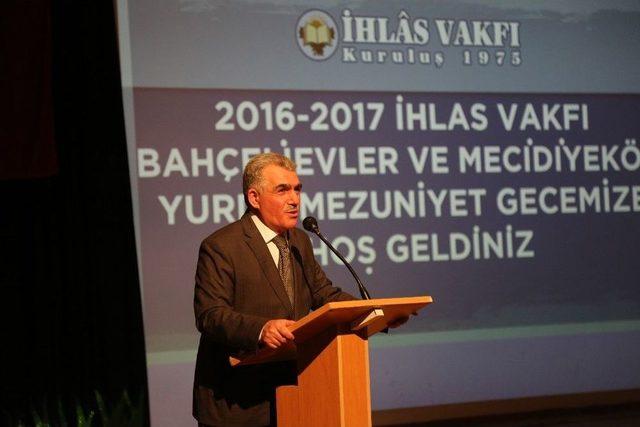 İhlas Vakfı Mezunlarını Uğurladı 1