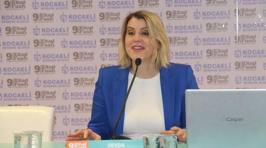 Yazar Sevda T&uuml;rk&uuml;sev: &ldquo;bilmiş Değil, Bilge Kadın Olmalıyız&rdquo;