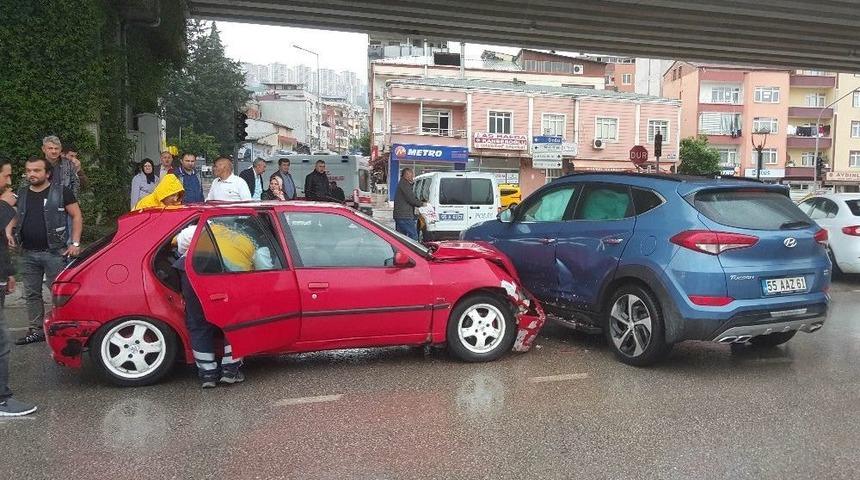 Samsun&rsquo;da Trafik Kazası: 1 Yaralı