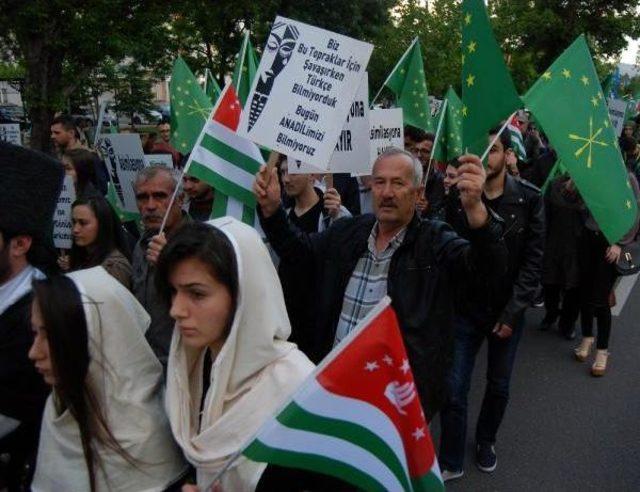 Çerkeslerden Anma Yürüyüşü