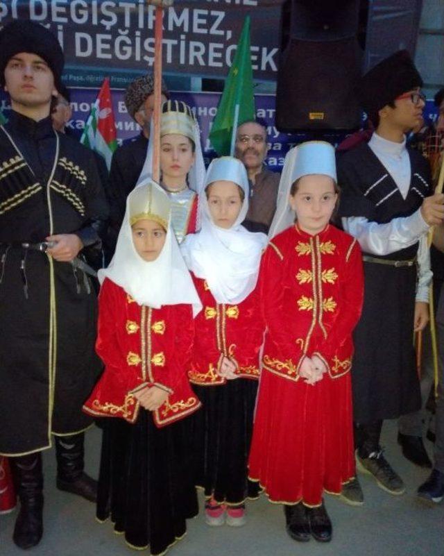 Çerkes Soykırımı Kurbanları Taksim’de Anıldı