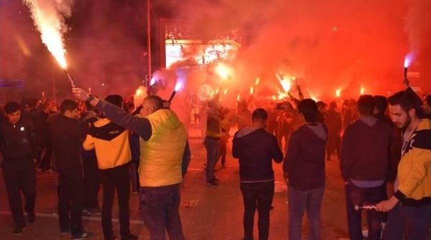 Sivas'ta Fenerbah&ccedil;e Coşkusu