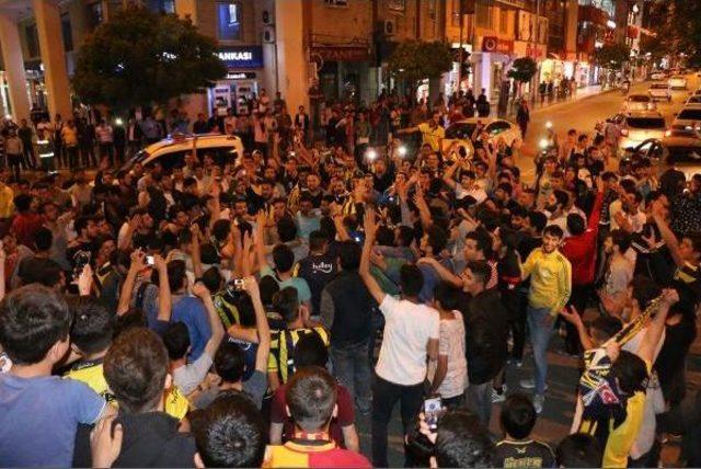 Adıyaman'da Fenerbahçe Kutlaması