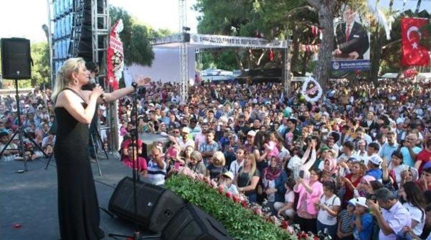 T&uuml;rkmen Ş&ouml;leni'nde Muazzez Ersoy R&uuml;zgarı