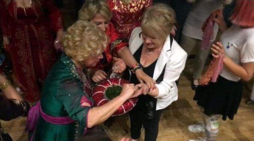 İtalyanlar'a Kına Yaktılar