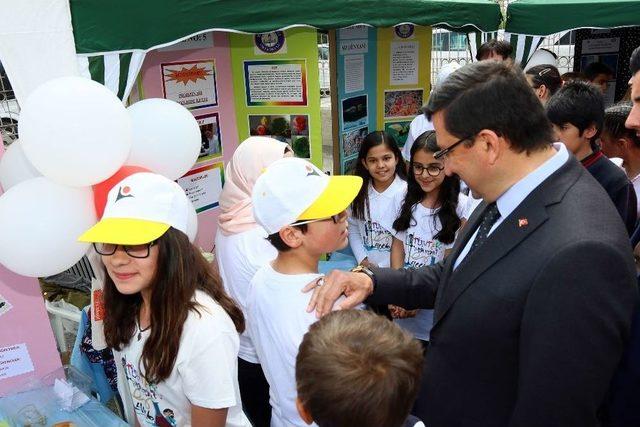 Başkan Ak, Bilim Fuarına Katıldı