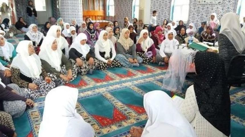 Aydın M&uuml;ft&uuml;l&uuml;ğ&uuml; Seminer Ve Konferanslar D&uuml;zenledi