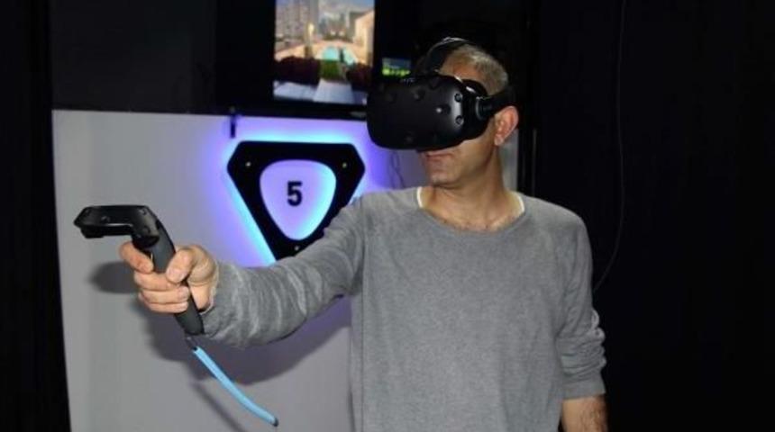 Sivas'ta 'sanal Ger&ccedil;eklik Merkezi' Ilgi &Ccedil;ekti