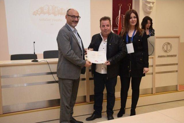 &ldquo;ustalar Yaşatır&rdquo; Belgesel Filminin G&ouml;sterimi Yapıldı 2