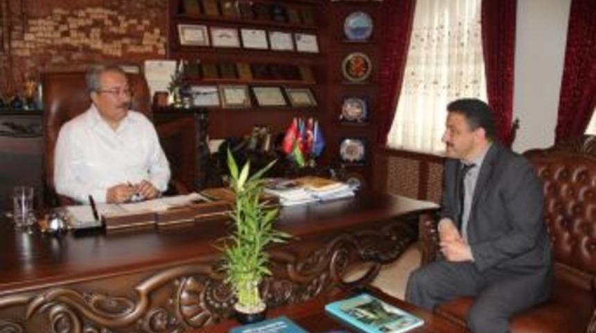 Bilim Sanayi Ve Teknoloji M&uuml;d&uuml;r&uuml; Duran, &Uuml;nver&rsquo;i Ziyaret Etti