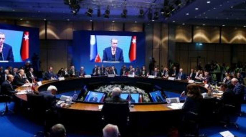 Cumhurbaşkanı Erdoğan: "kısır Siyasi Tartışmalara Girmeden Farklılık Değil M&uuml;şterekler &Uuml;zerinden Yoğunlaşmalıyız"