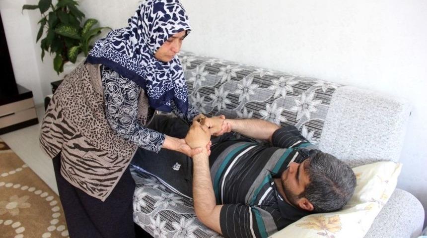 Parkinson Hastası Mesut&rsquo;un Ameliyat Olması İ&ccedil;in 13 Bin Euro Gerekli